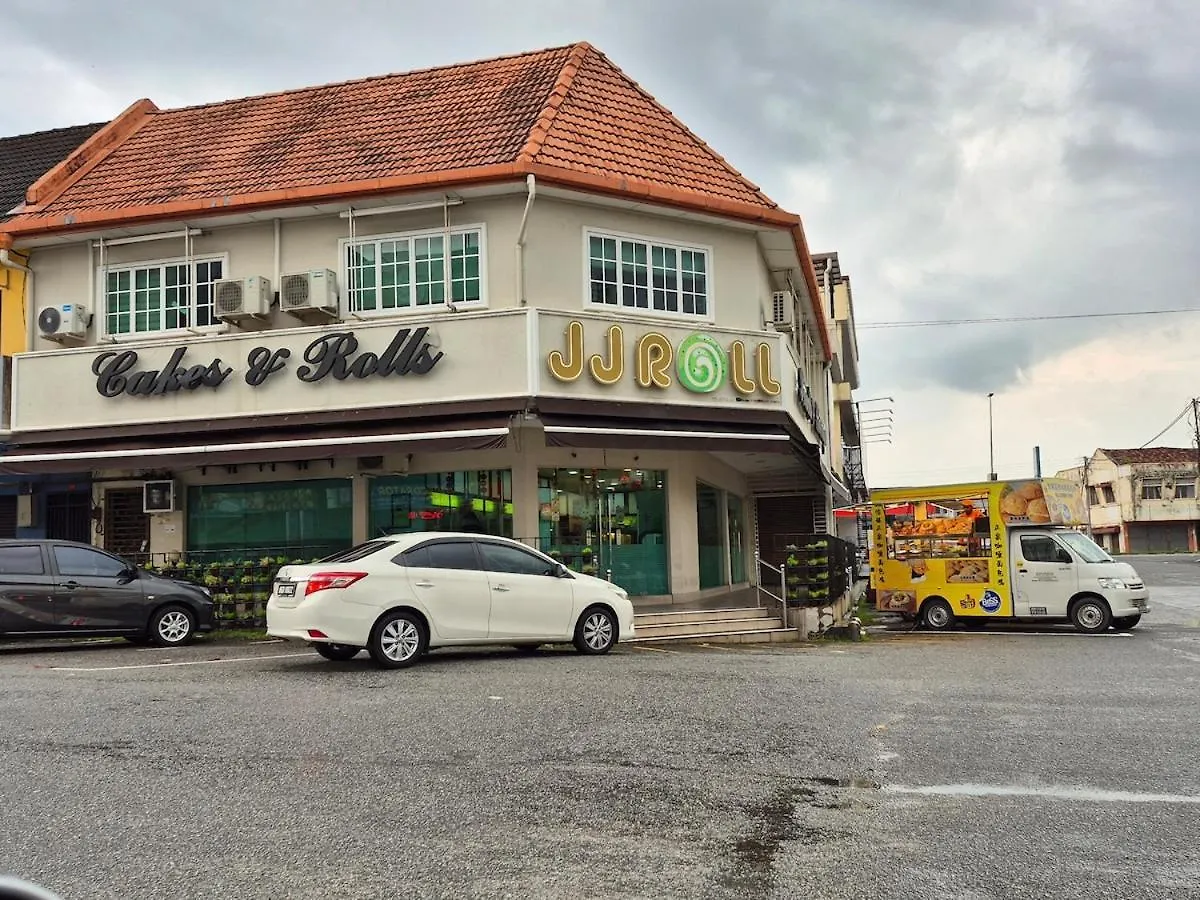 Vacation Ipoh Homestay For 12 Pax 4 Bedrooms For Delicious Food 0*,